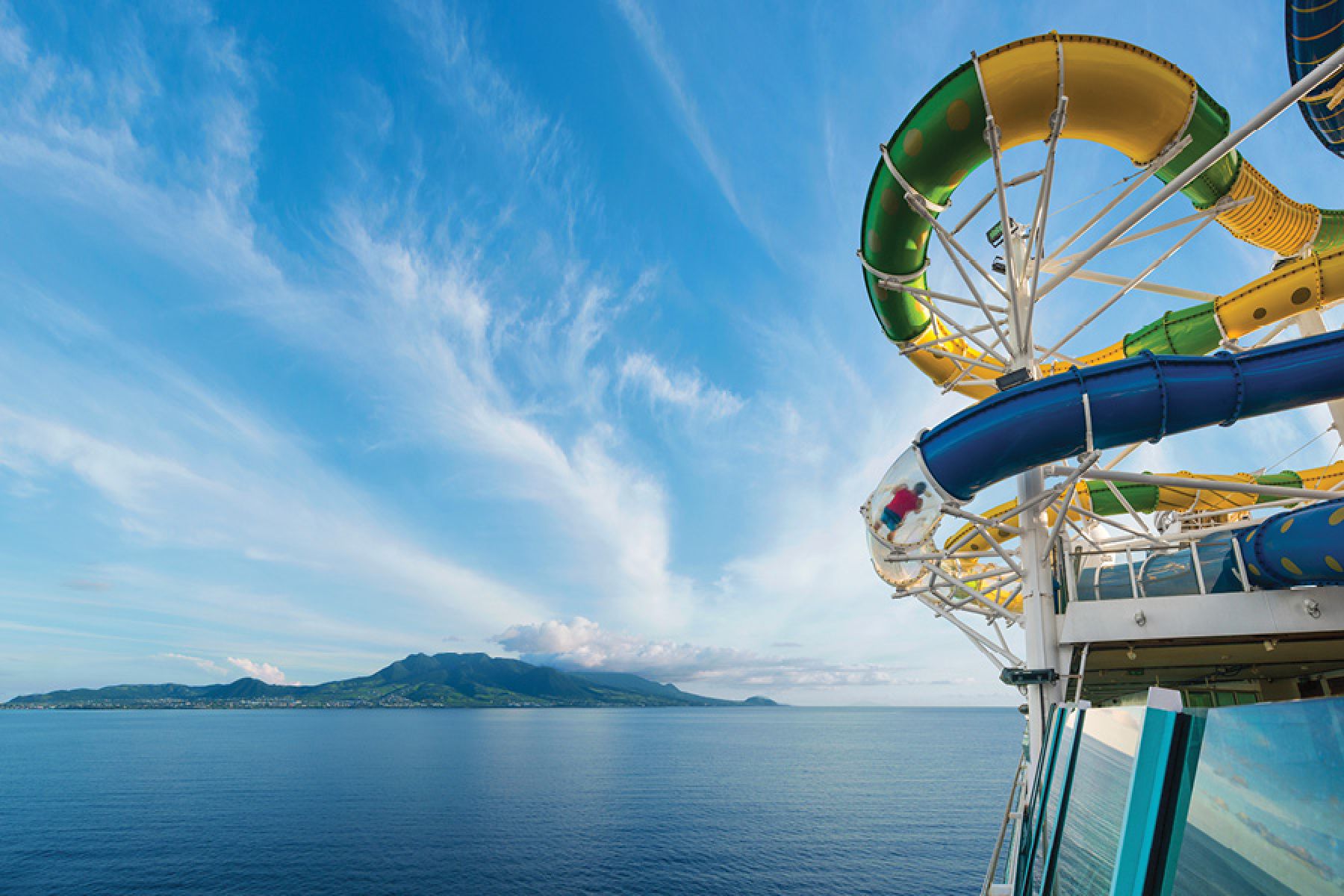 Мечтательный круиз на Adventure of the Seas из города Порт Канаверал
